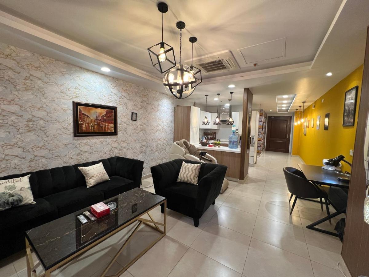 Sunset Luxury Gold Crest Mall Residency Lahore Buitenkant foto