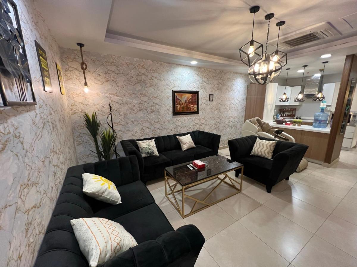Sunset Luxury Gold Crest Mall Residency Lahore Buitenkant foto