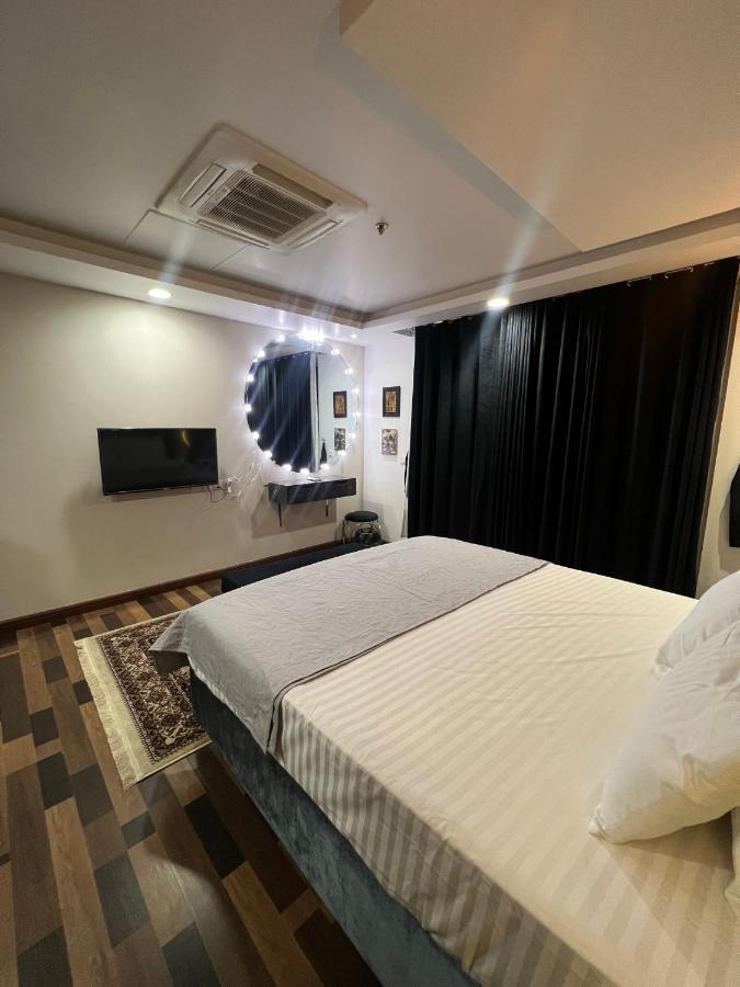 Sunset Luxury Gold Crest Mall Residency Lahore Buitenkant foto