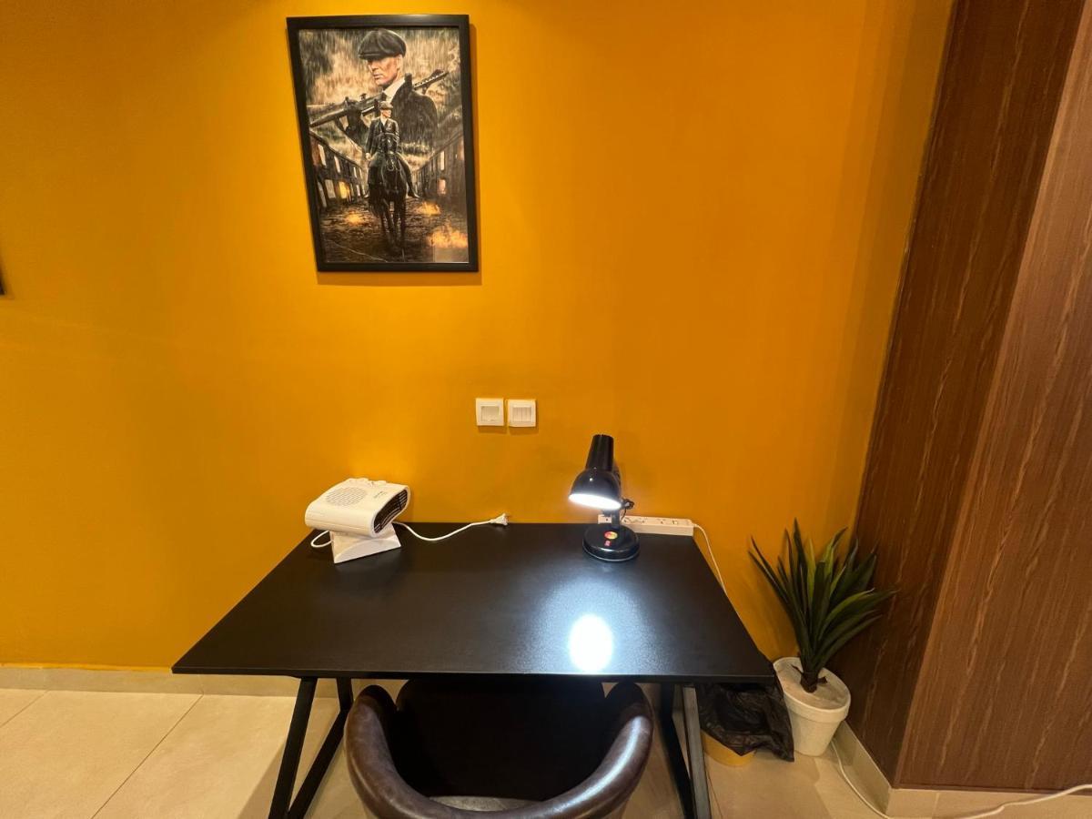 Sunset Luxury Gold Crest Mall Residency Lahore Buitenkant foto